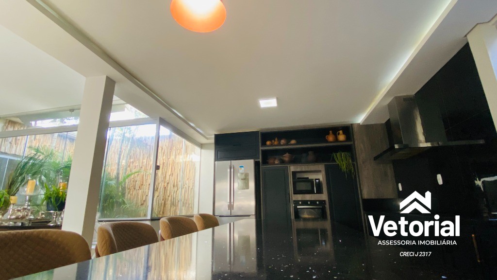 Foto Casa Luxo - 04 suítes, sendo 01 com closet, piscina com cascata, grande área de lazer, localização incrível - Barreiras/Bahia