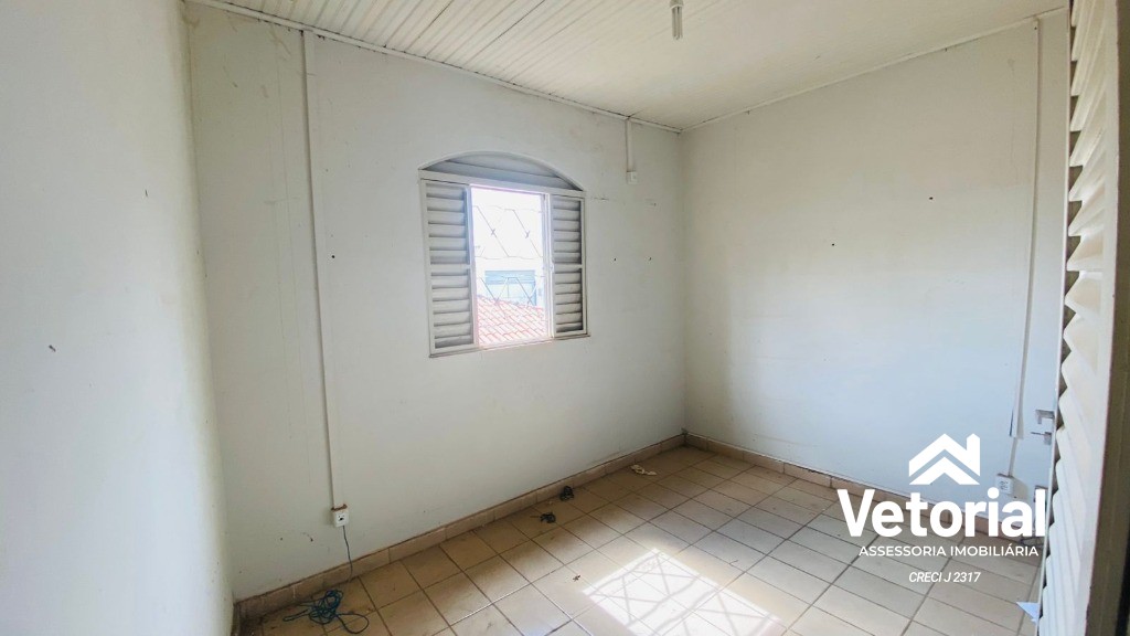 Foto Ponto comercial para locação no centro da cidade - 200 m², 4 salas, 03 banheiros e muito mais - Barreiras/Ba