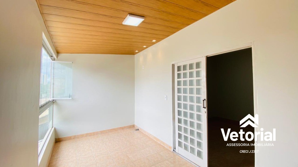 Foto Casa para locação: 3 quartos, 1 suíte, varandas, 150 m² de área, garagem ampla, quintal, churrasqueira - Barreiras/Ba