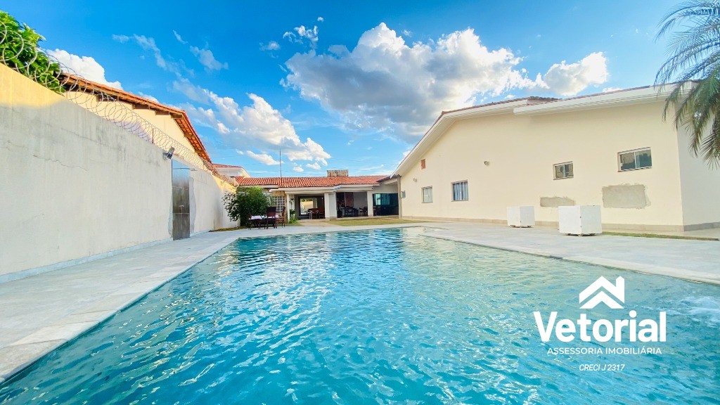 Foto Casa Luxo - 04 suítes, sendo 01 com closet, piscina com cascata, grande área de lazer, localização incrível - Barreiras/Bahia