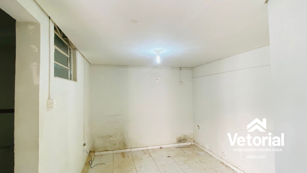 Foto Ponto comercial para locação no centro da cidade - 200 m², 4 salas, 03 banheiros e muito mais - Barreiras/Ba
