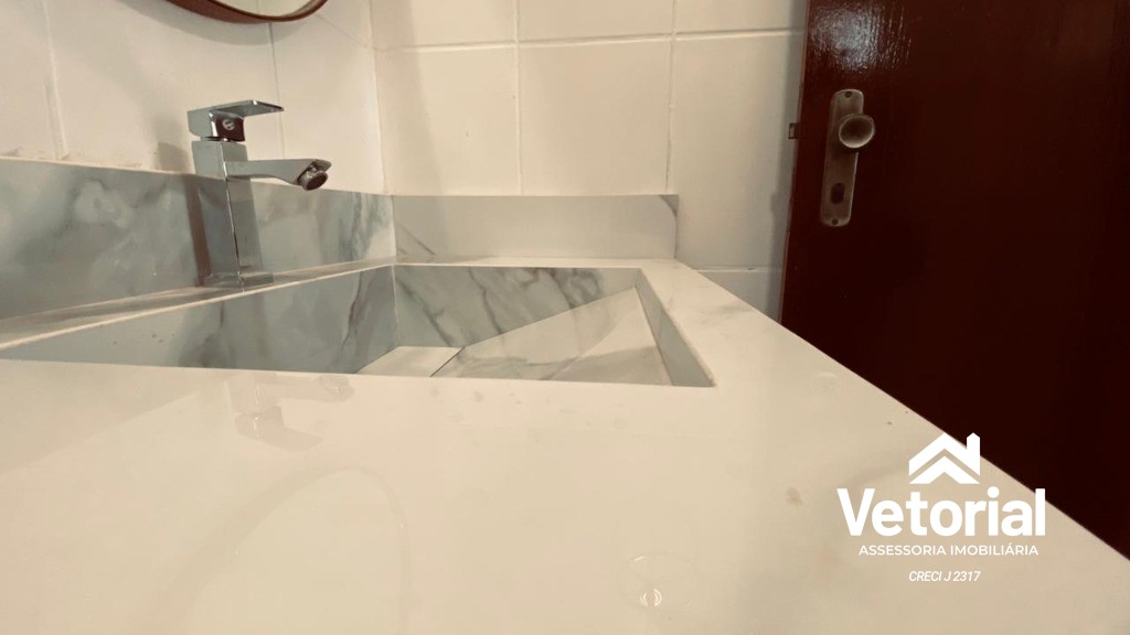 Foto Casa para locação: 3 quartos, 1 suíte, varandas, 150 m² de área, garagem ampla, quintal, churrasqueira - Barreiras/Ba