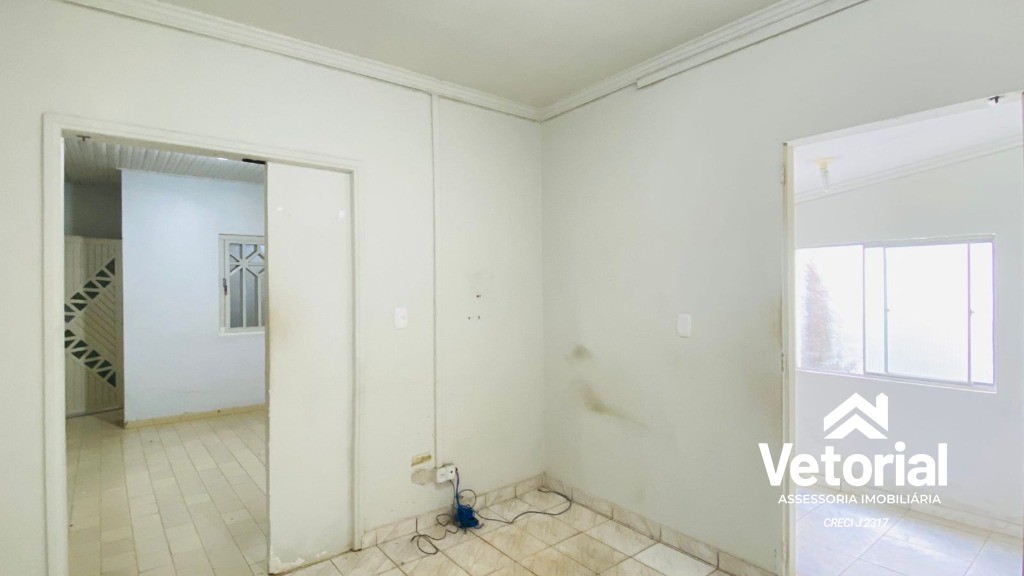 Foto Ponto comercial para locação no centro da cidade - 200 m², 4 salas, 03 banheiros e muito mais - Barreiras/Ba