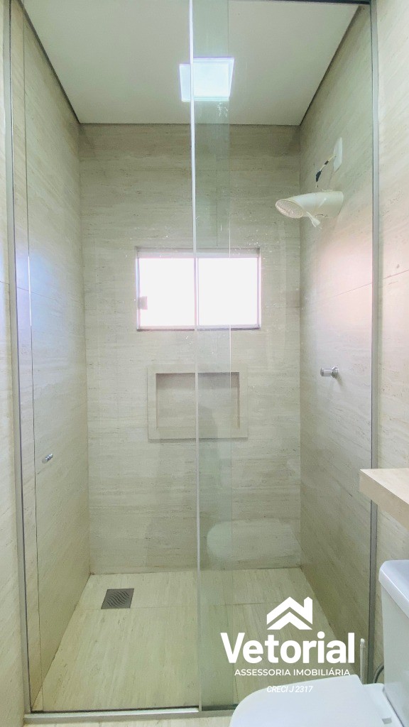 Foto Casa Luxo - 04 suítes, sendo 01 com closet, piscina com cascata, grande área de lazer, localização incrível - Barreiras/Bahia