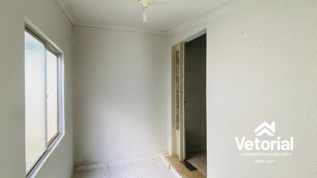 Foto Ponto comercial para locação no centro da cidade - 200 m², 4 salas, 03 banheiros e muito mais - Barreiras/Ba