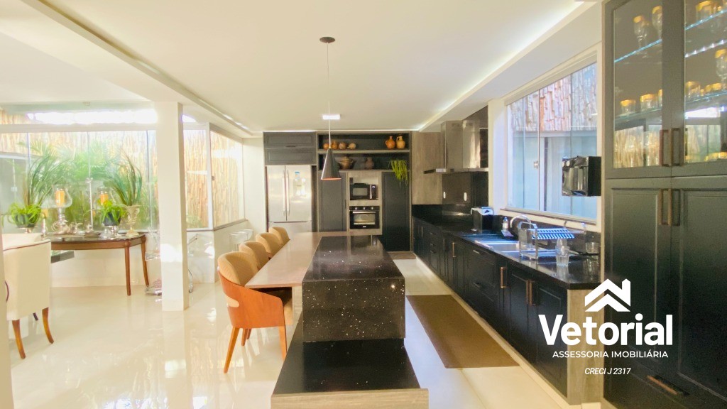 Foto Casa Luxo - 04 suítes, sendo 01 com closet, piscina com cascata, grande área de lazer, localização incrível - Barreiras/Bahia