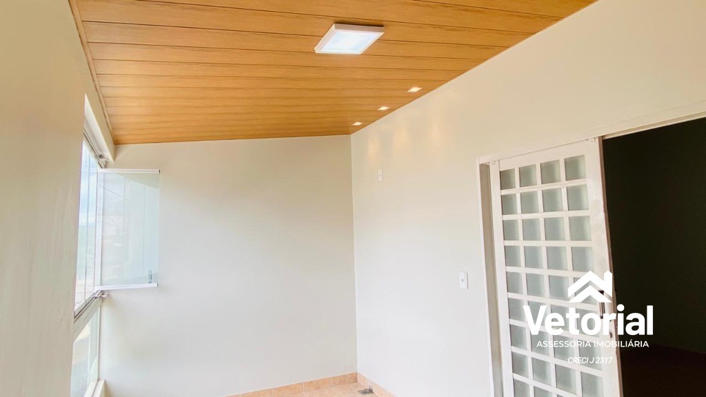 Foto Casa para locação: 3 quartos, 1 suíte, varandas, 150 m² de área, garagem ampla, quintal, churrasqueira - Barreiras/Ba