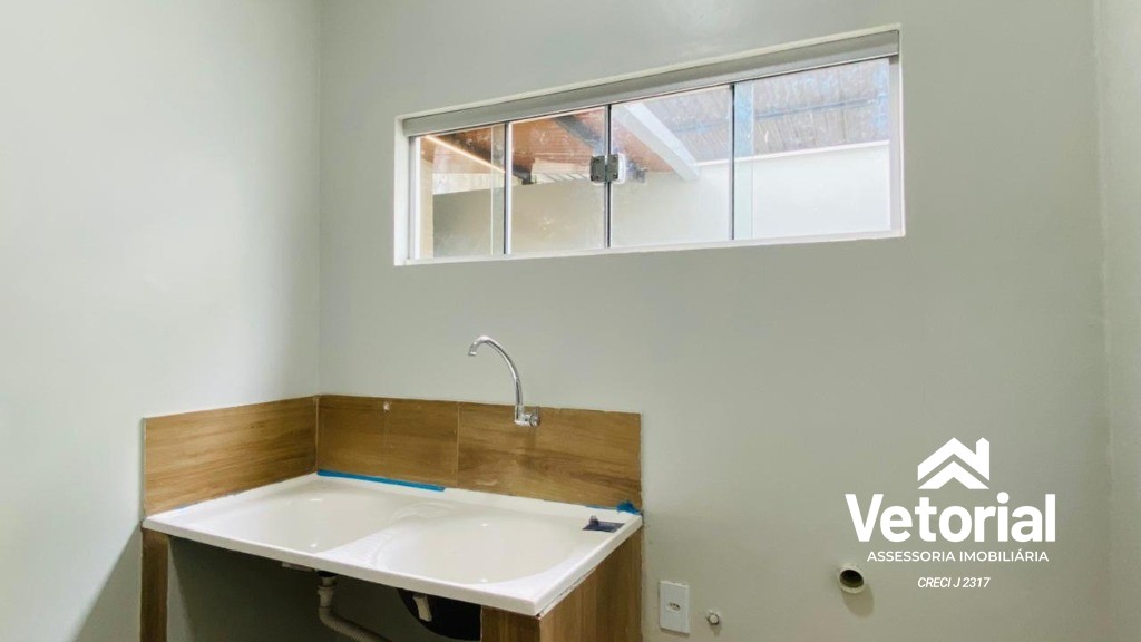 Foto Casa para locação: 3 quartos, 1 suíte, varandas, 150 m² de área, garagem ampla, quintal, churrasqueira - Barreiras/Ba