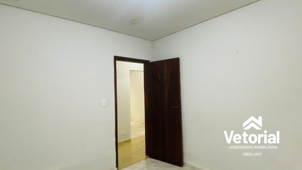 Foto Ponto comercial para locação no centro da cidade - 200 m², 4 salas, 03 banheiros e muito mais - Barreiras/Ba