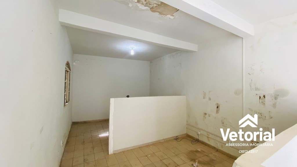 Foto Ponto comercial para locação no centro da cidade - 200 m², 4 salas, 03 banheiros e muito mais - Barreiras/Ba