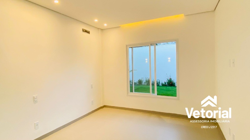 Foto Casa D'Oro - um mix de sensações em um unico loca! 3 suítes, sendo 01 master, área de lazer incrível, garagens, literalmente Alto Padrão!