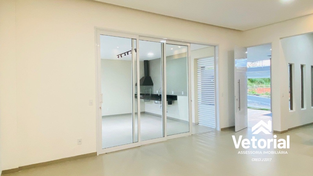 Foto Casa D'Oro - um mix de sensações em um unico loca! 3 suítes, sendo 01 master, área de lazer incrível, garagens, literalmente Alto Padrão!