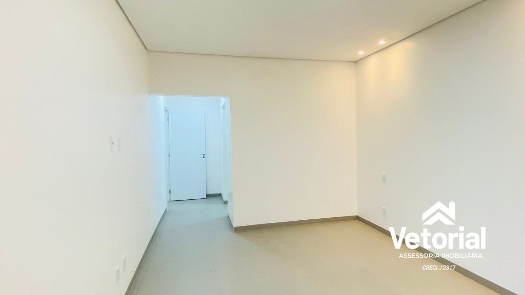 Foto Casa D'Oro - um mix de sensações em um unico loca! 3 suítes, sendo 01 master, área de lazer incrível, garagens, literalmente Alto Padrão!