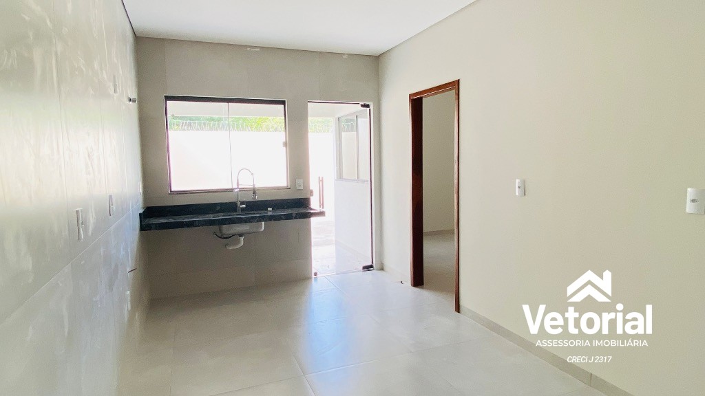 Foto Casa de 3 quartos, sendo 01 com suíte, 105 m² de área construída, 180 m² de terreno - Morada da Lua