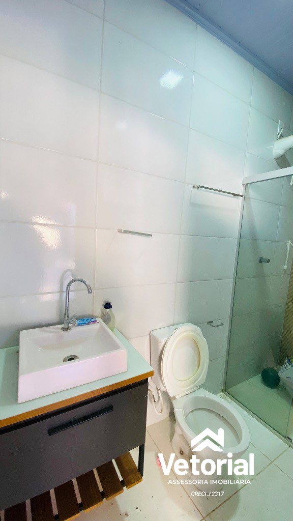 Foto Casa para locação com 2 quartos, sendo 01 com suíte, armários plajenados, garagem ampla, localização privilegiada - Bandeirantes, Barreiras, Bahia.