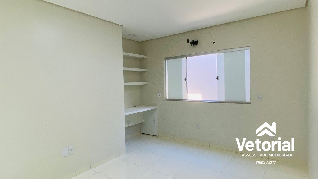 Foto Casa para locação com 2 quartos, sendo 01 com suíte, armários plajenados, garagem ampla, localização privilegiada - Bandeirantes, Barreiras, Bahia.