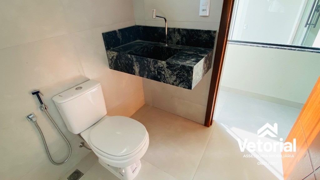 Foto Casa de 3 quartos, sendo 01 com suíte, 105 m² de área construída, 180 m² de terreno - Morada da Lua