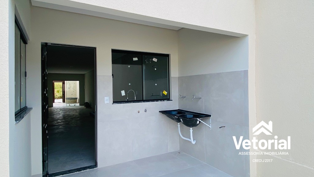 Foto Casa de 3 quartos, sendo 01 com suíte, 105 m² de área construída, 180 m² de terreno - Morada da Lua