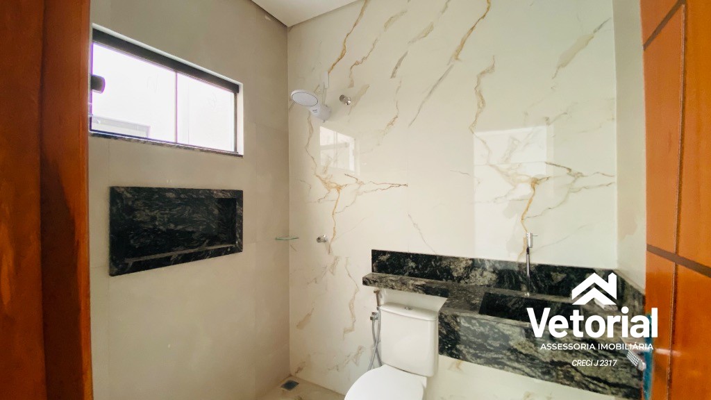 Foto Casa de 3 quartos, sendo 01 com suíte, 105 m² de área construída, 180 m² de terreno - Morada da Lua
