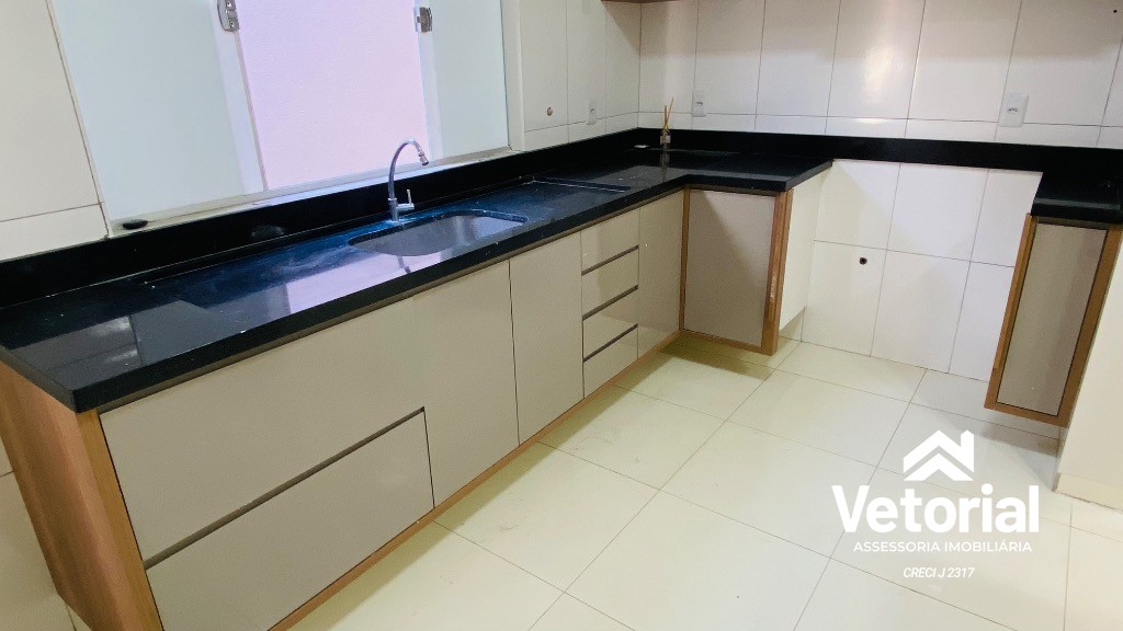 Foto Casa para locação com 2 quartos, sendo 01 com suíte, armários plajenados, garagem ampla, localização privilegiada - Bandeirantes, Barreiras, Bahia.