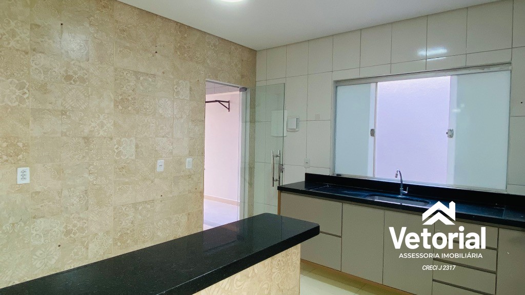 Foto Casa para locação com 2 quartos, sendo 01 com suíte, armários plajenados, garagem ampla, localização privilegiada - Bandeirantes, Barreiras, Bahia.
