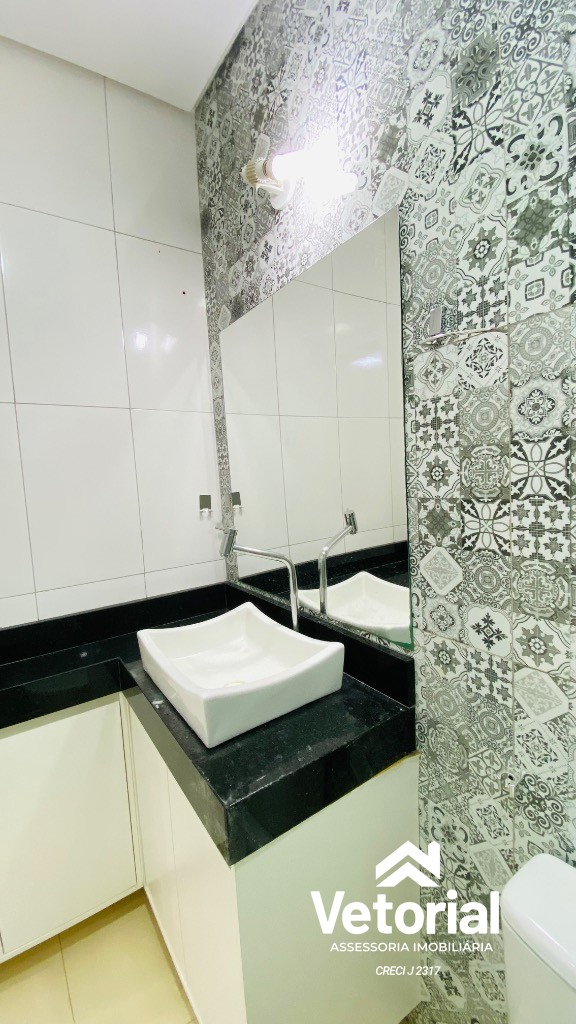 Foto Casa para locação com 2 quartos, sendo 01 com suíte, armários plajenados, garagem ampla, localização privilegiada - Bandeirantes, Barreiras, Bahia.