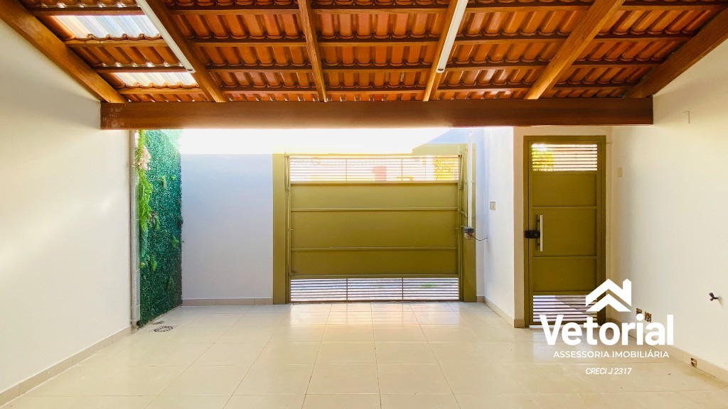 Foto Casa para locação com 2 quartos, sendo 01 com suíte, armários plajenados, garagem ampla, localização privilegiada - Bandeirantes, Barreiras, Bahia.