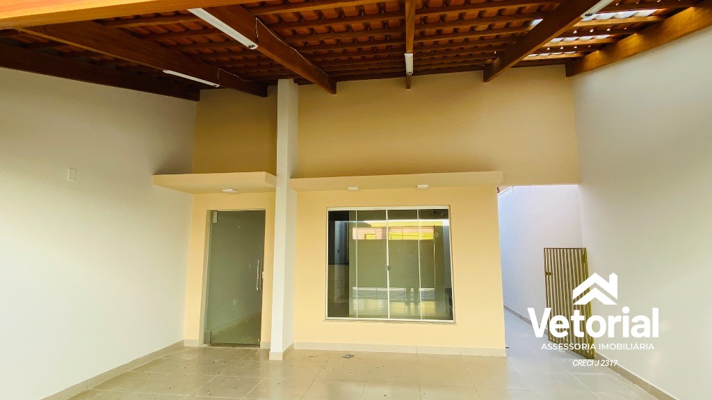 Foto Casa para locação com 2 quartos, sendo 01 com suíte, armários plajenados, garagem ampla, localização privilegiada - Bandeirantes, Barreiras, Bahia.
