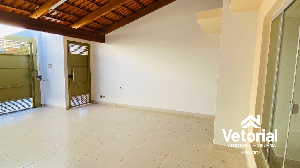 Foto Casa para locação com 2 quartos, sendo 01 com suíte, armários plajenados, garagem ampla, localização privilegiada - Bandeirantes, Barreiras, Bahia.