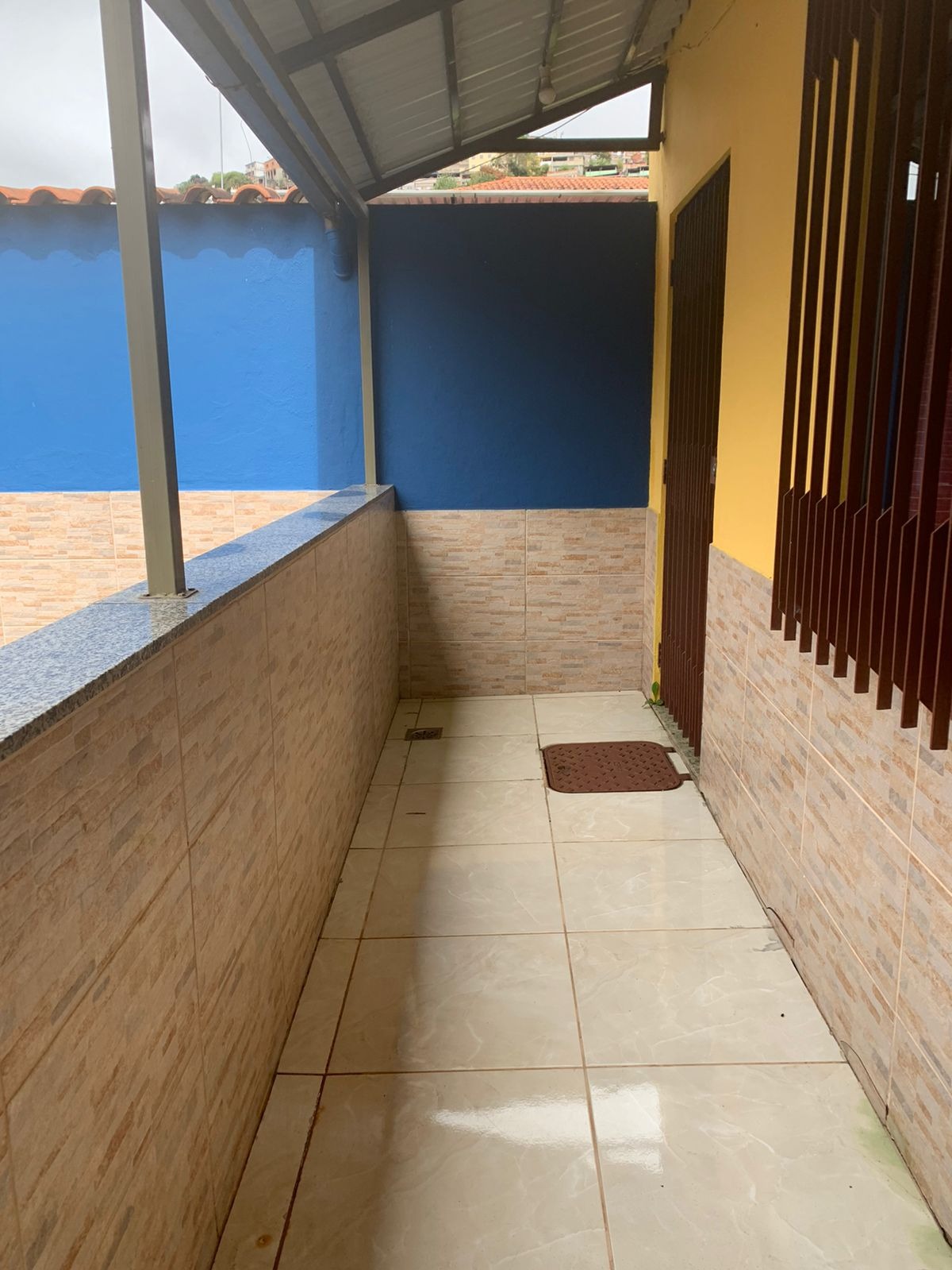 Casa à venda com 3 quartos, 230m² - Foto 2