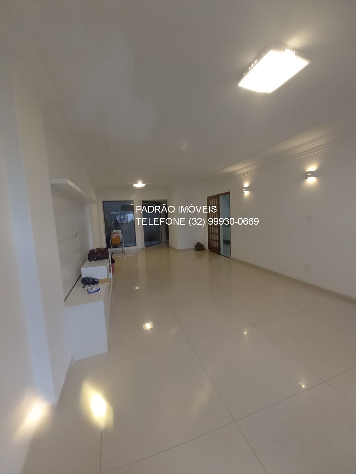 Apartamento à venda com 3 quartos, 208m² - Foto 8