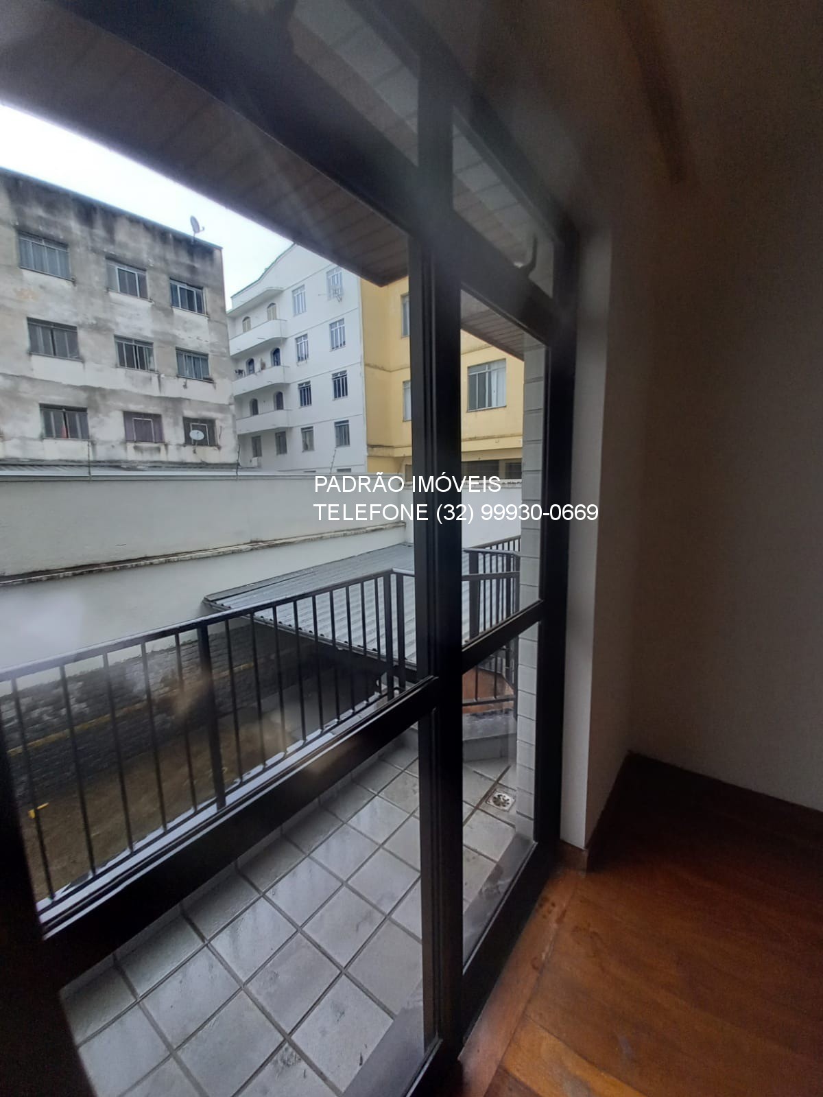 Apartamento à venda com 3 quartos, 208m² - Foto 13