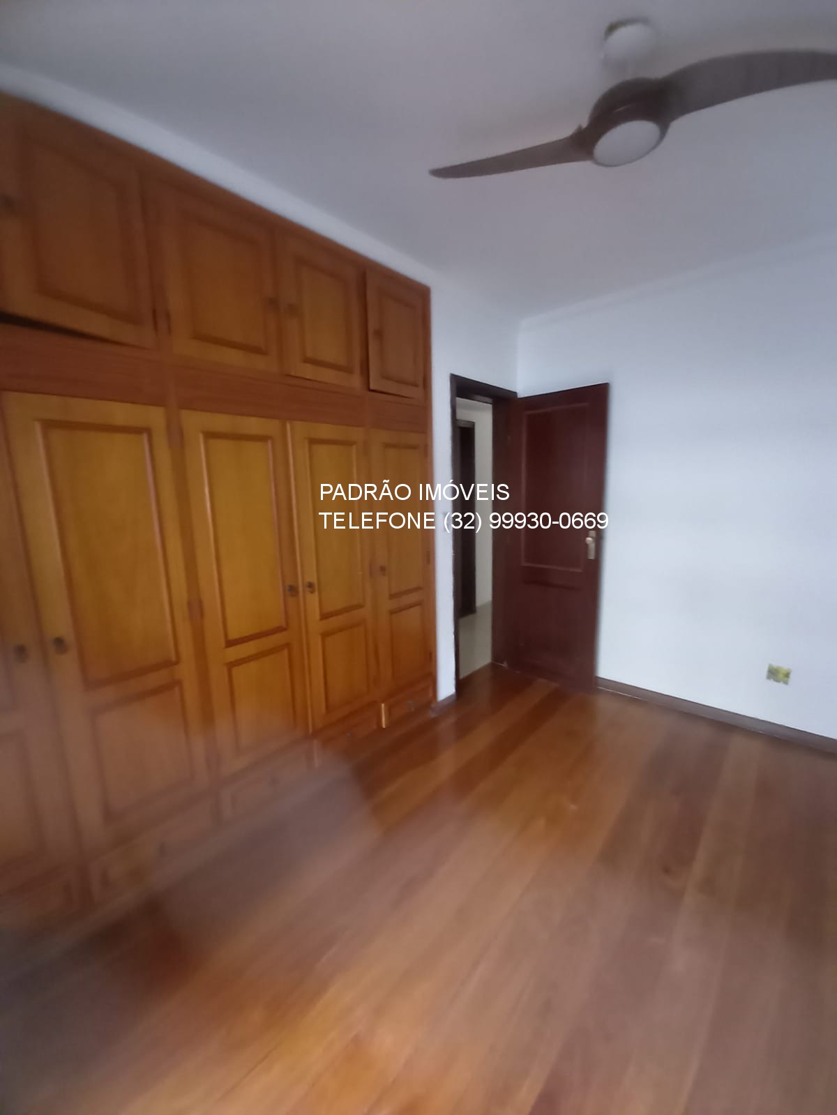 Apartamento à venda com 3 quartos, 208m² - Foto 16