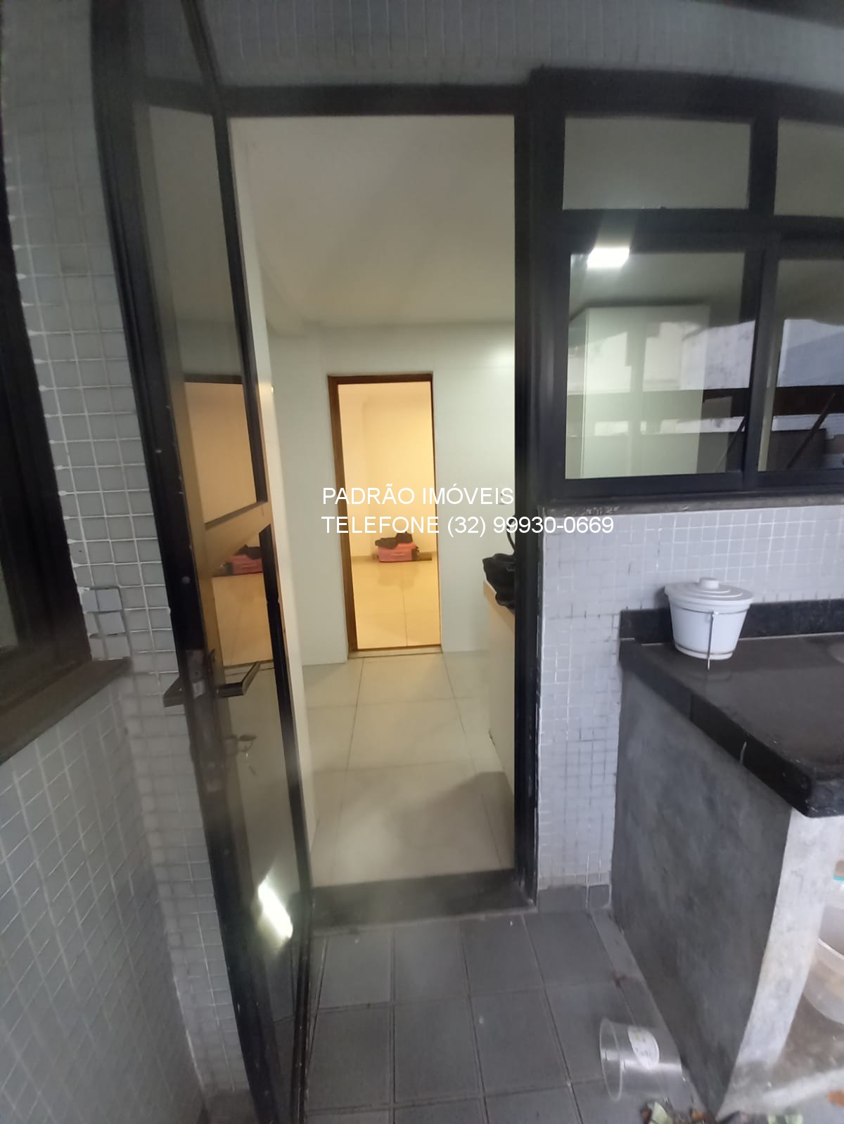 Apartamento à venda com 3 quartos, 208m² - Foto 22