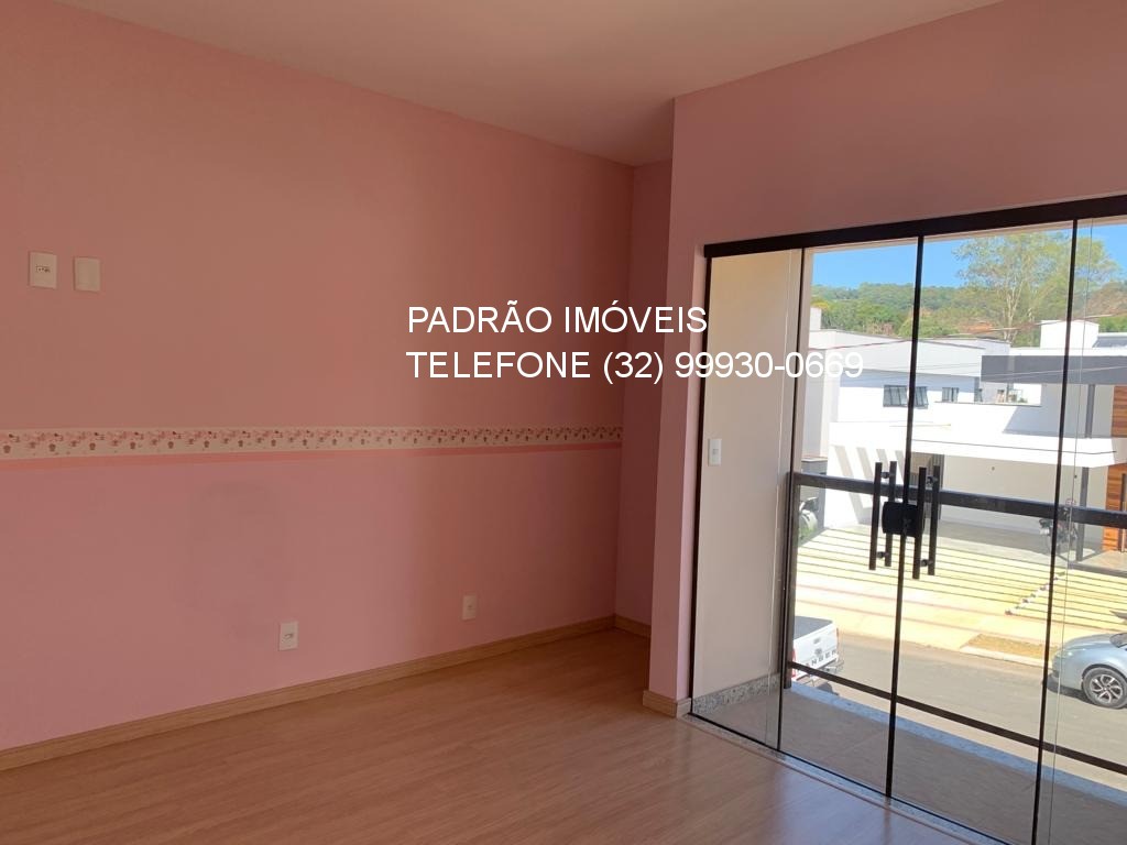 Casa à venda com 3 quartos, 301m² - Foto 17