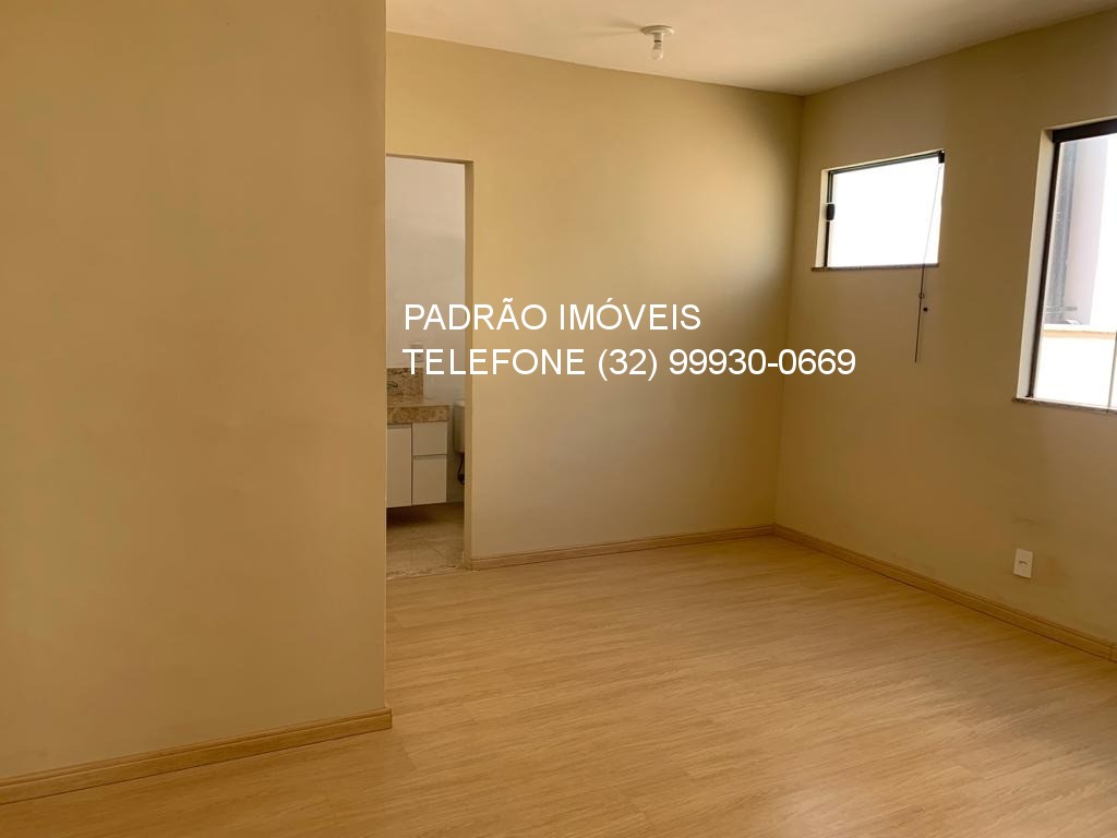 Casa à venda com 3 quartos, 301m² - Foto 8