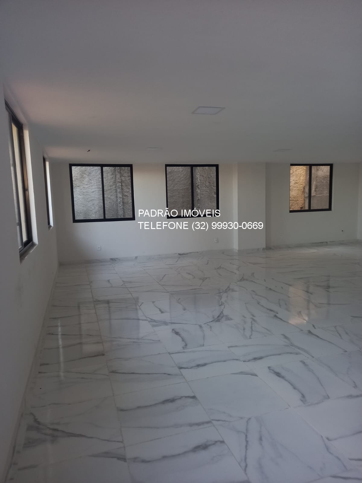 Apartamento à venda com 2 quartos, 70m² - Foto 5