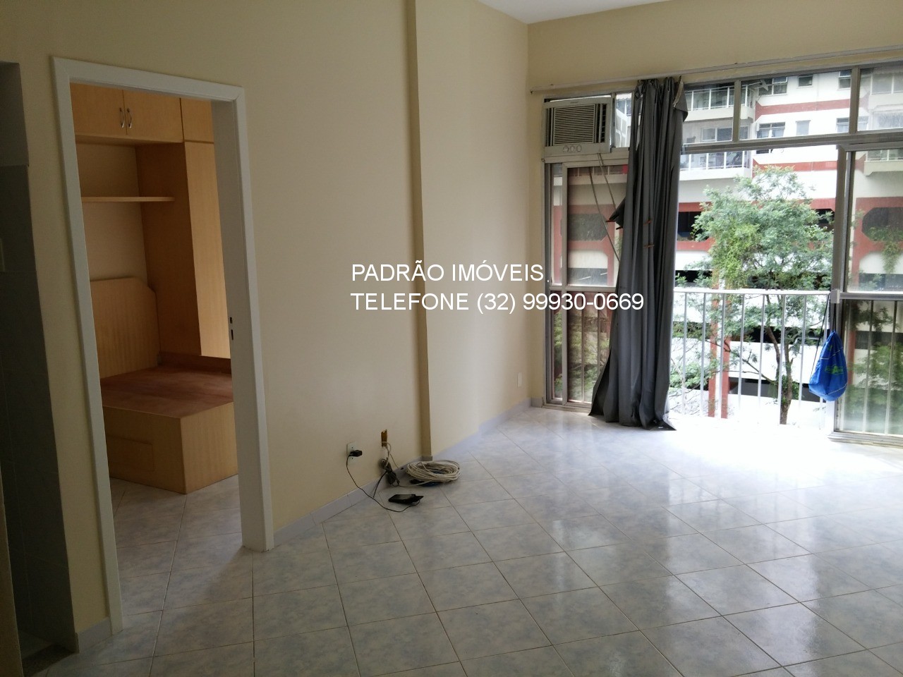 Apartamento à venda com 1 quarto, 55m² - Foto 3