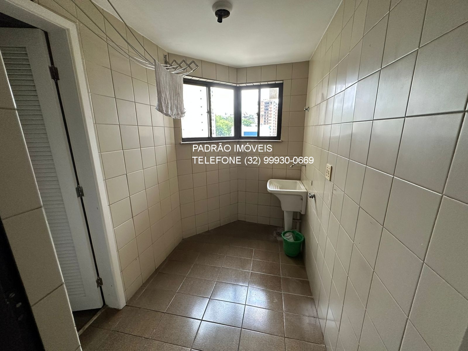 Apartamento à venda com 3 quartos, 130m² - Foto 15