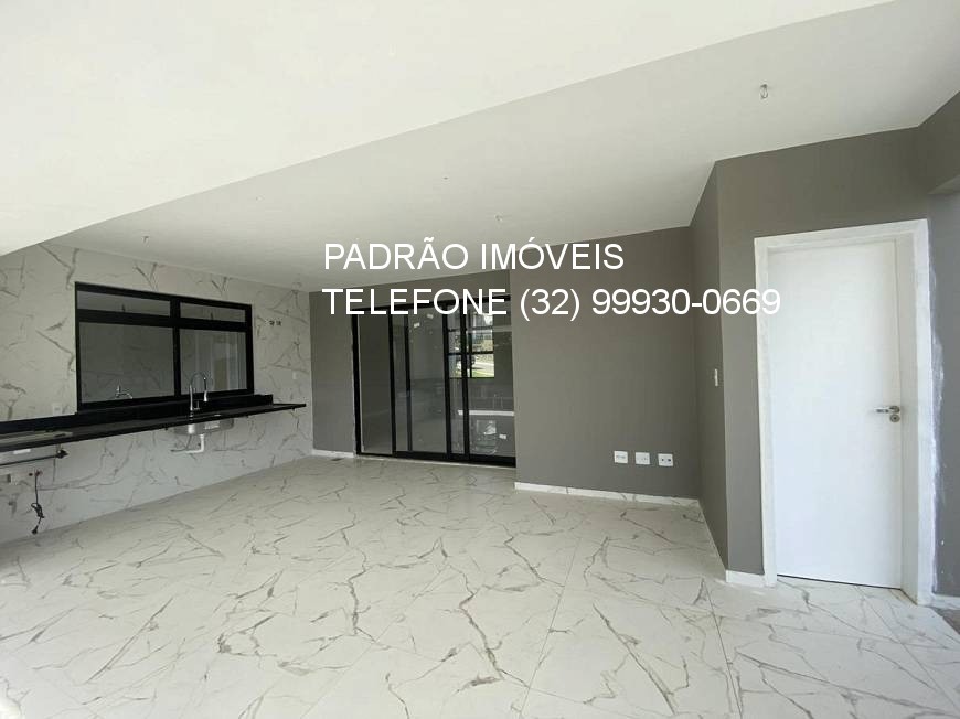 Casa à venda com 4 quartos, 350m² - Foto 11