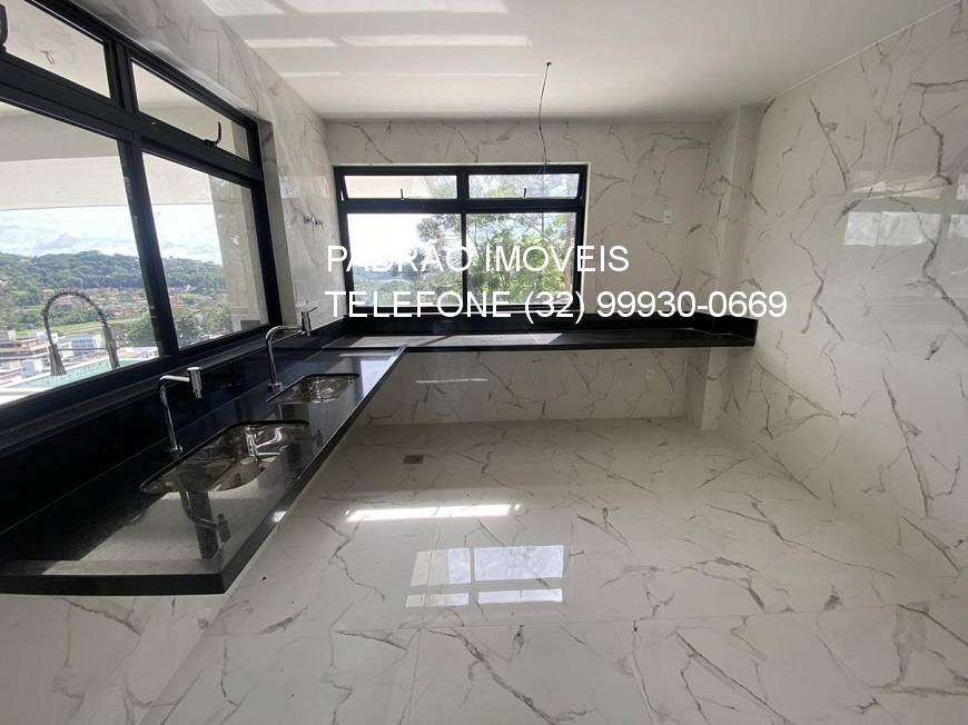 Casa à venda com 4 quartos, 350m² - Foto 16