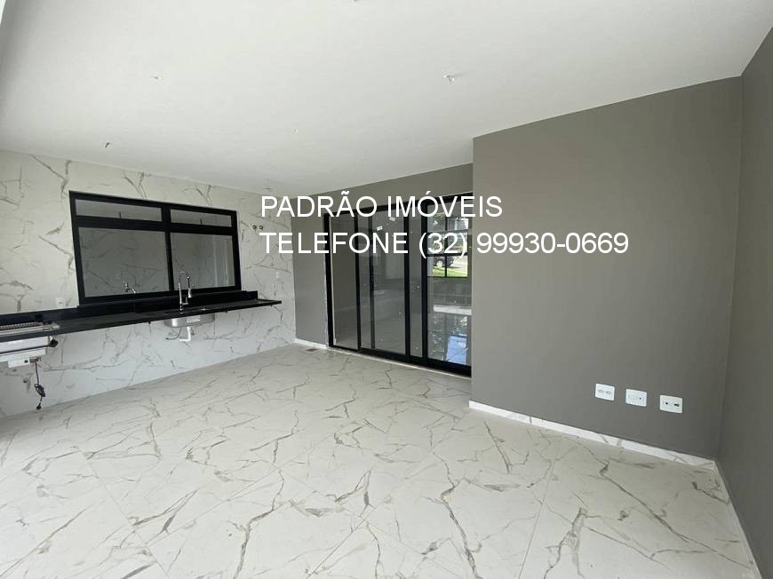 Casa à venda com 4 quartos, 350m² - Foto 12