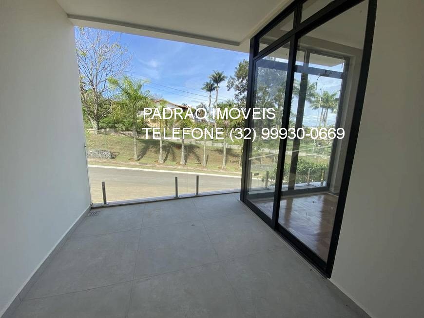 Casa à venda com 4 quartos, 350m² - Foto 40