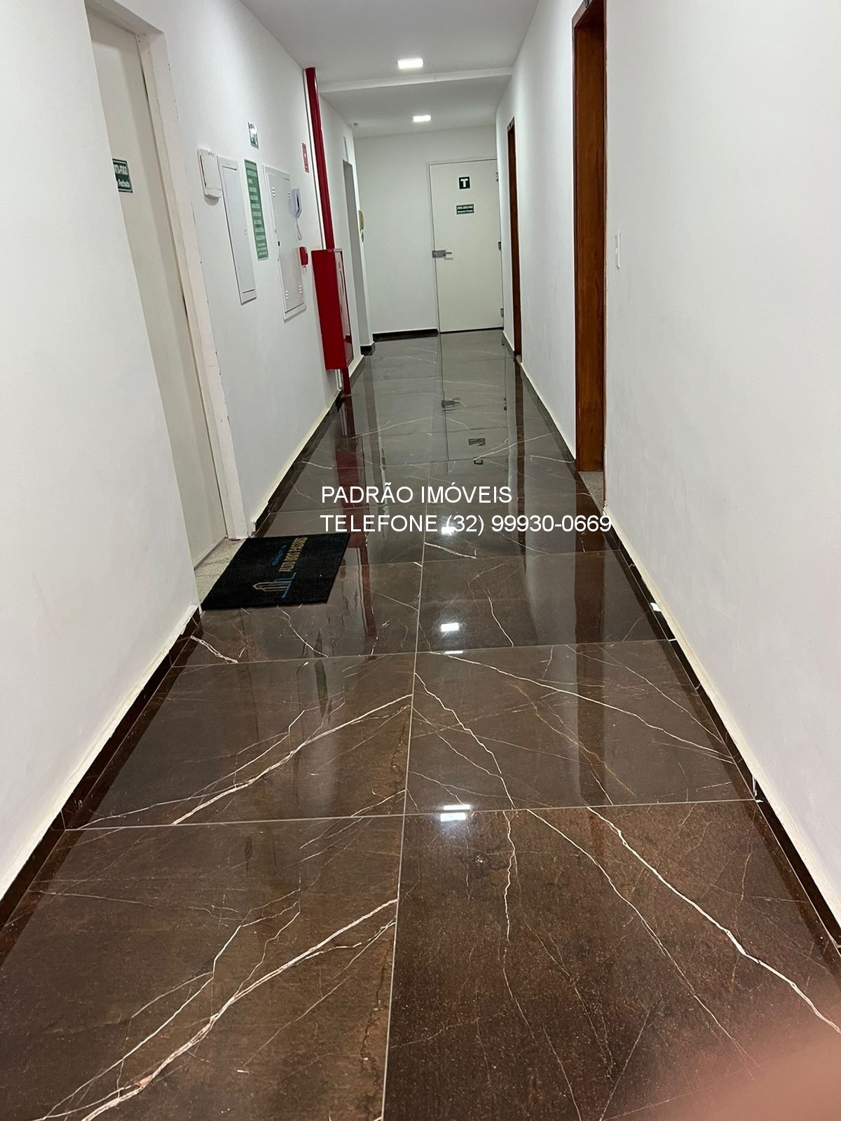 Apartamento à venda com 2 quartos, 60m² - Foto 4