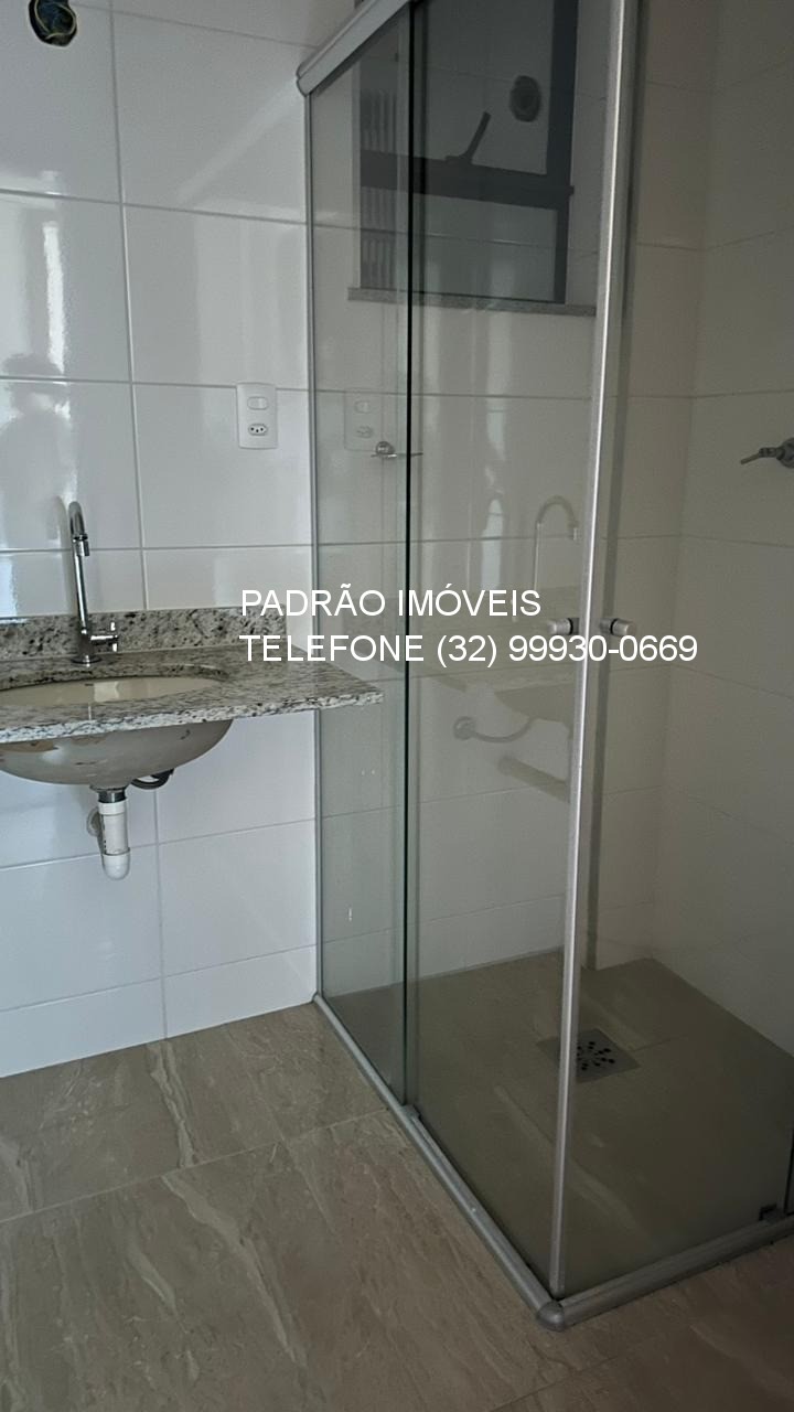 Apartamento à venda com 2 quartos, 75m² - Foto 4