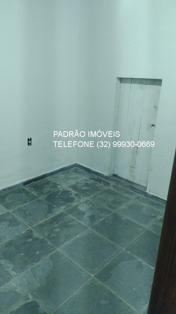 Casa para alugar com 2 quartos, 100m² - Foto 4