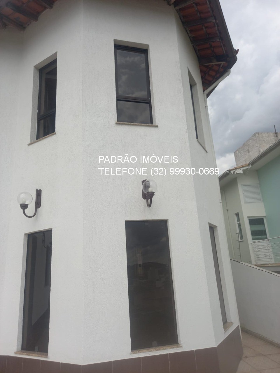 Casa para alugar com 3 quartos, 240m² - Foto 18