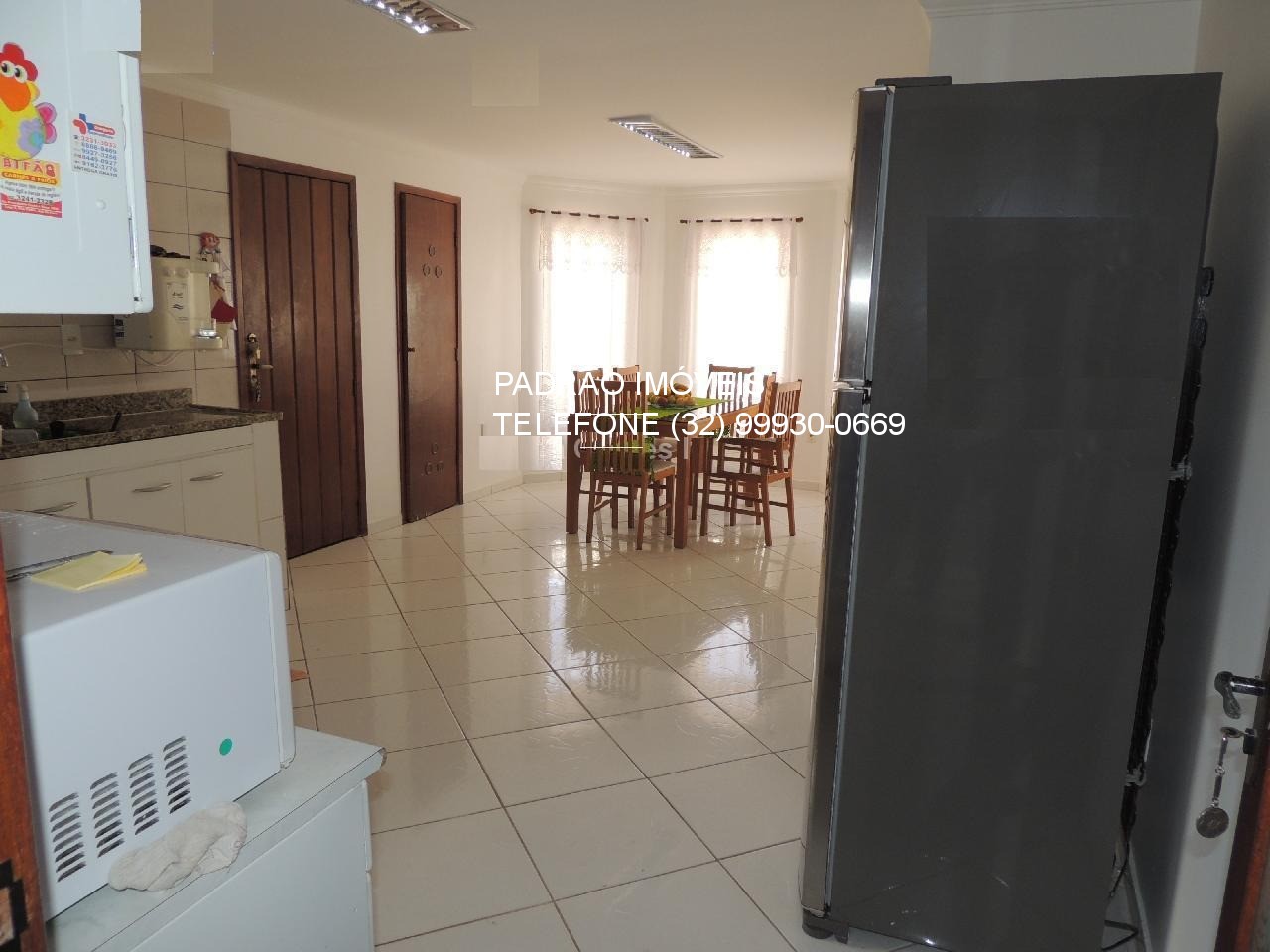 Casa para alugar com 3 quartos, 240m² - Foto 8