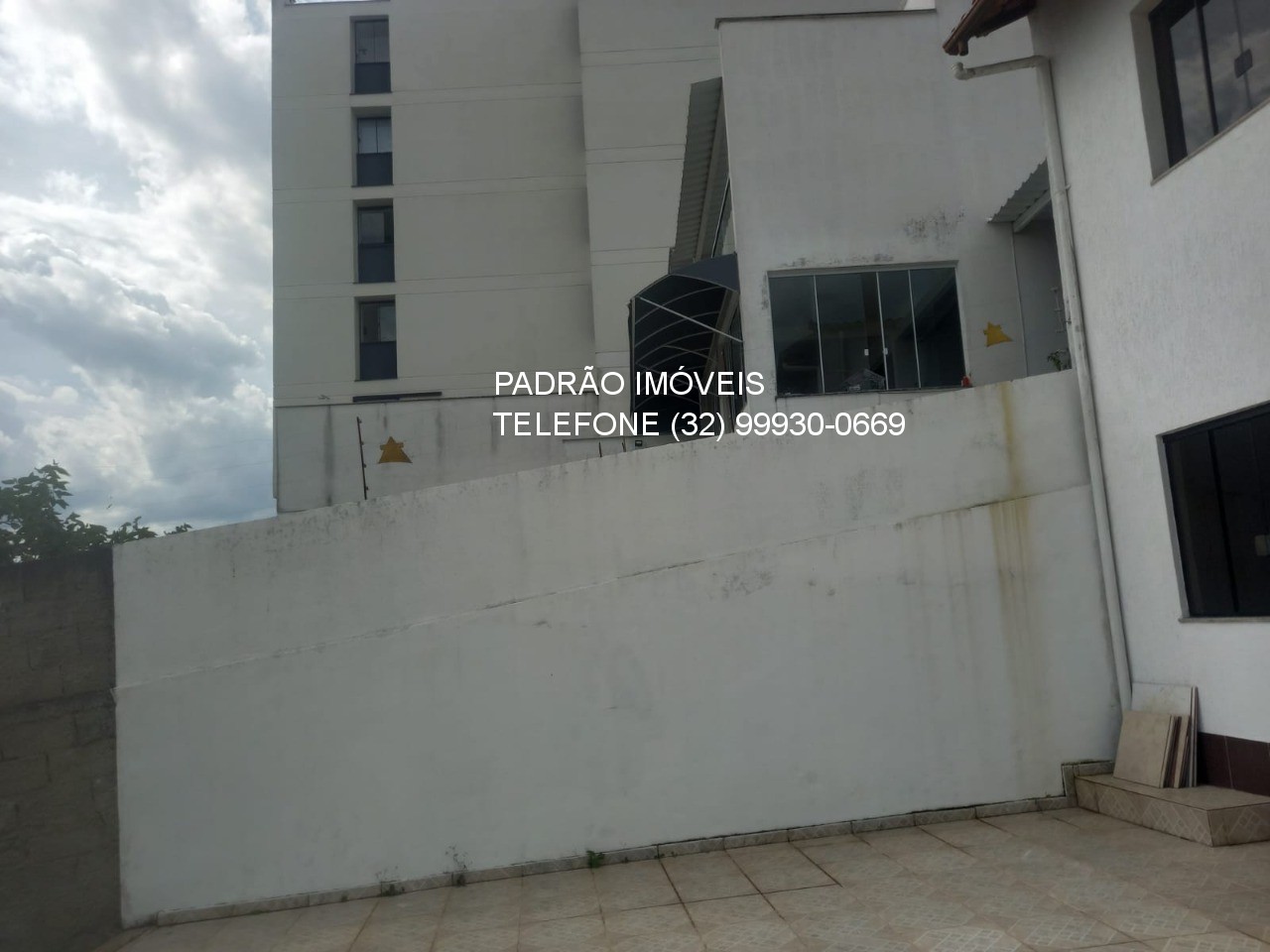 Casa para alugar com 3 quartos, 240m² - Foto 27