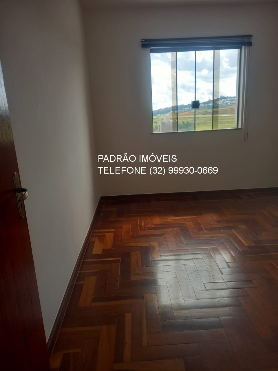 Casa para alugar com 3 quartos, 240m² - Foto 15